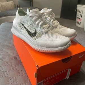 Nike Free Rn Flyknit 2018